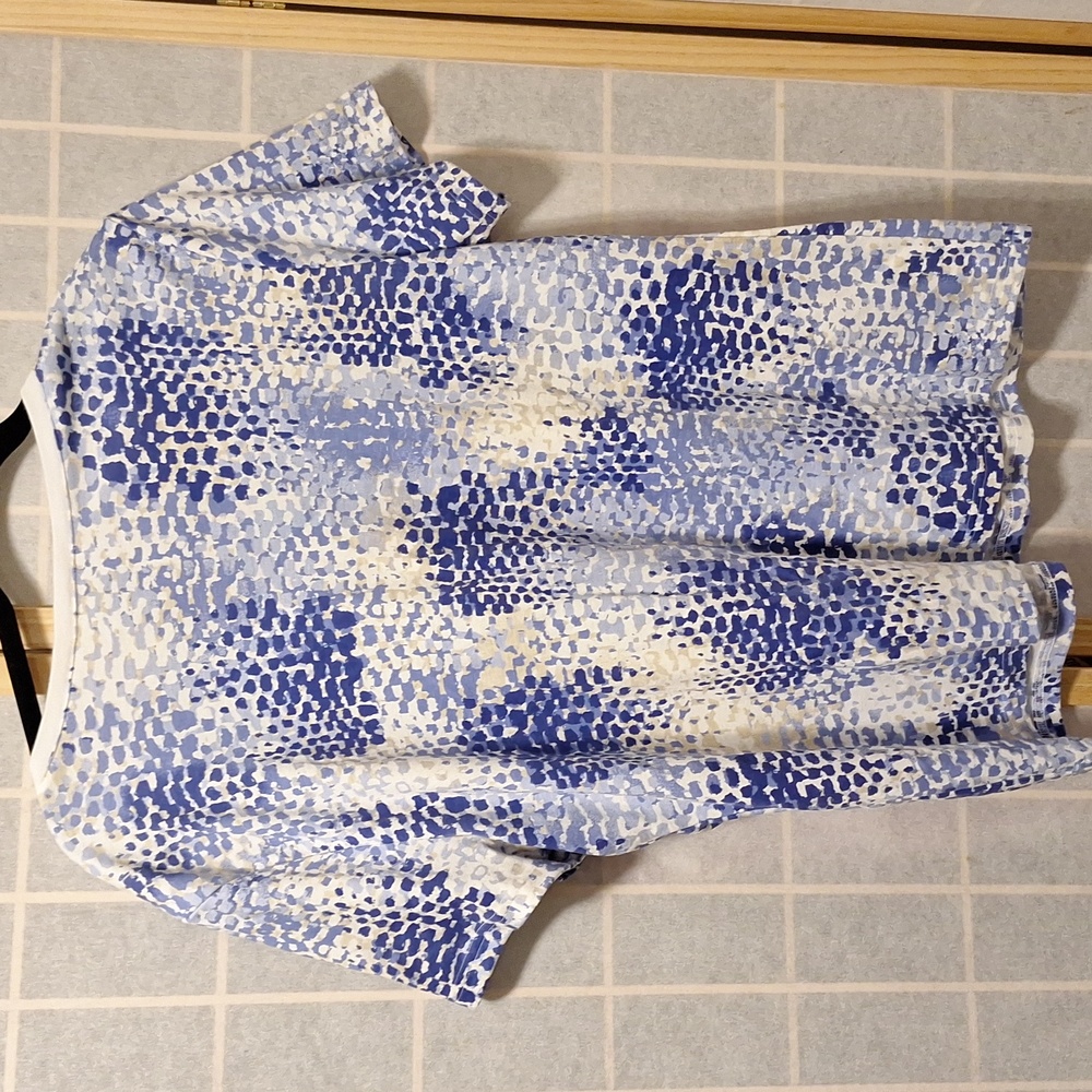 Karen Scott XL blue design Top - Picture 4 of 5